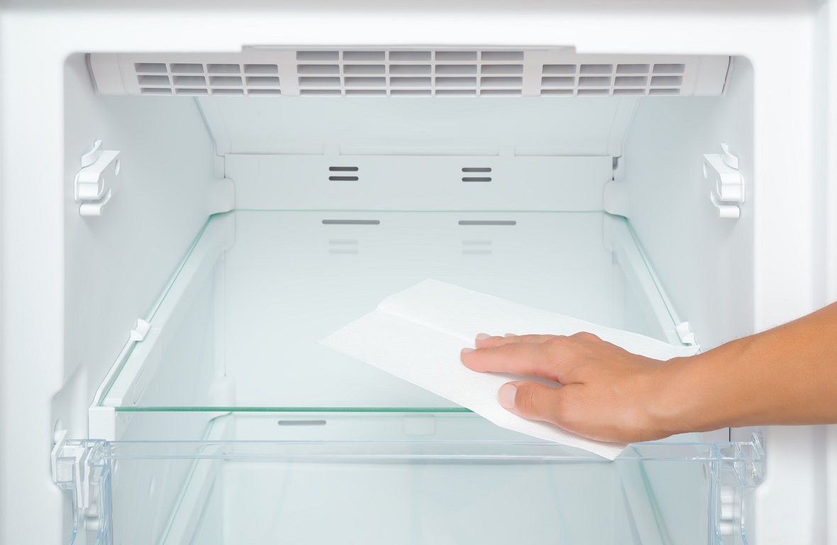 冷蔵庫を掃除する方法！ 手順や必要なもの、きれいに維持する方法を解説！