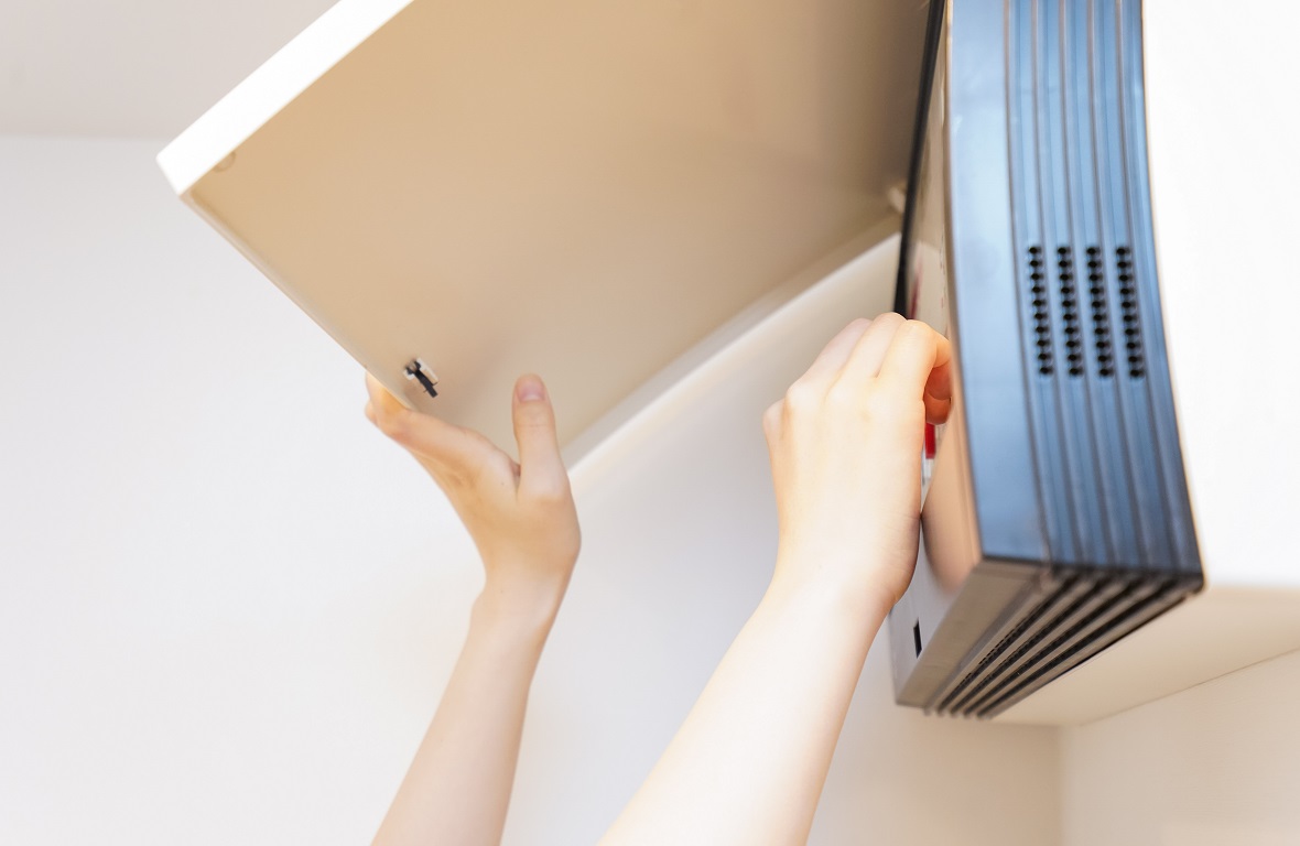 家のブレーカーが落ちてしまう原因と対処法を解説