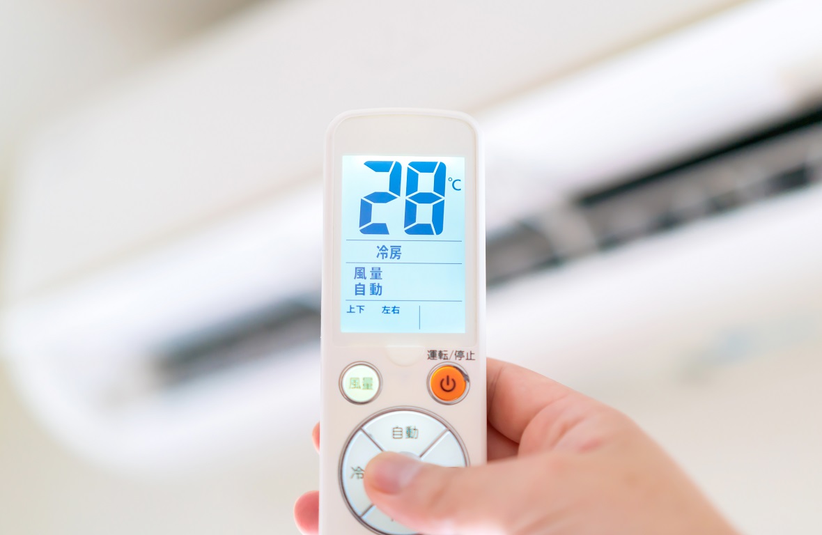 夏場の冷房の設定温度は？<br />
節電による省エネや快適に過ごすコツを解説